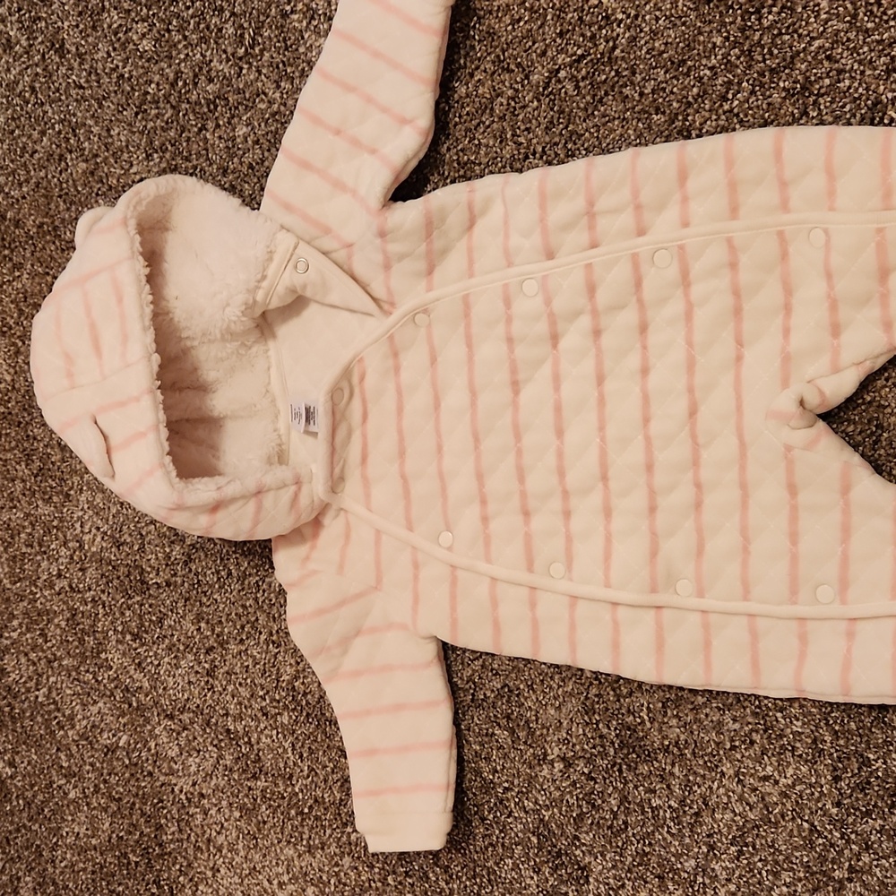 Winter Suit - Picture 2 of 3